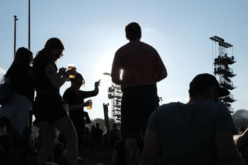 Été 2025 : les festivals de musique que personne ne connaît encore (et qu'il faut absolument vivre)